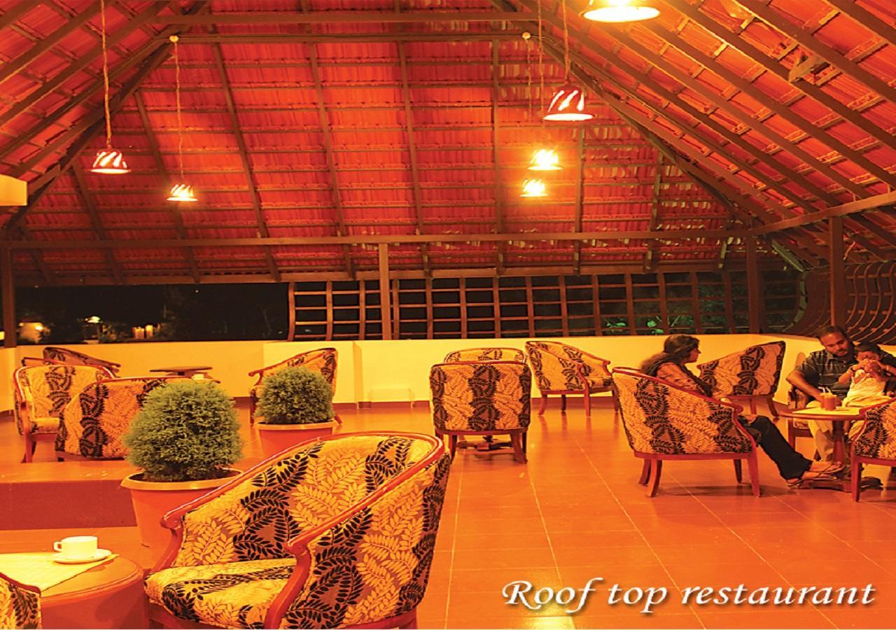Hotel Grand Thekkady Kumily Exterior foto