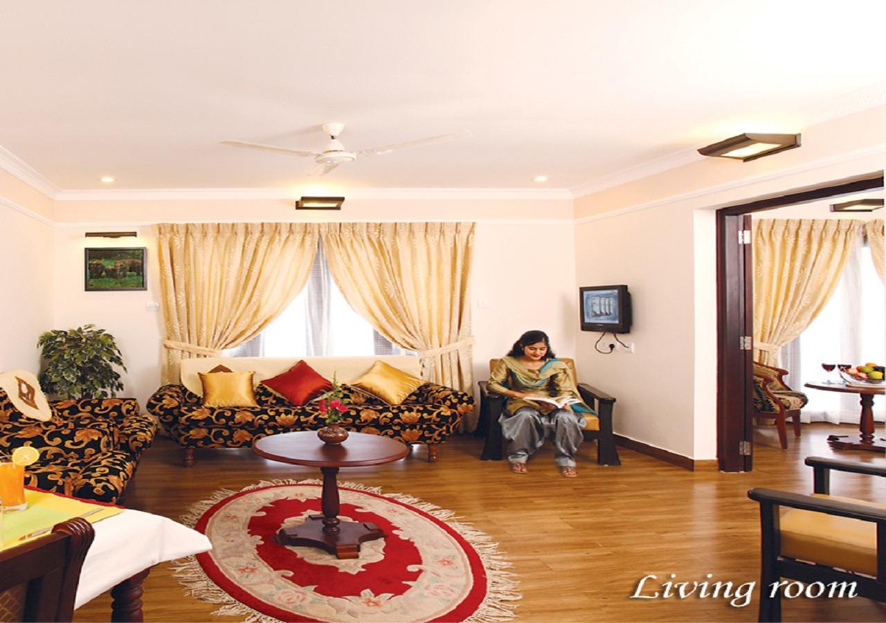 Hotel Grand Thekkady Kumily Exterior foto