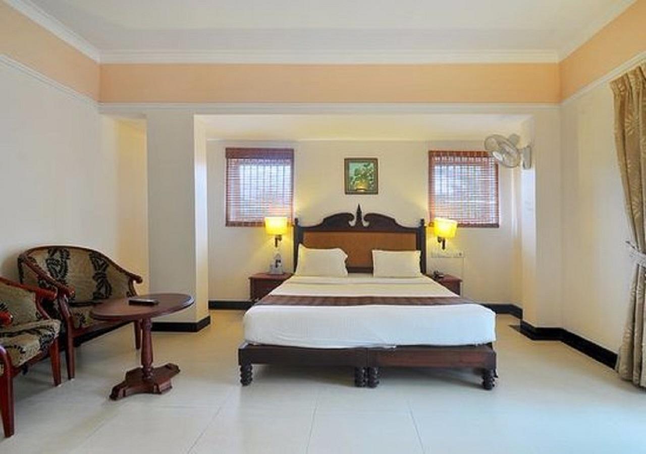 Hotel Grand Thekkady Kumily Exterior foto
